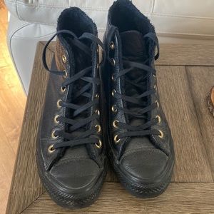 High top converse shoes